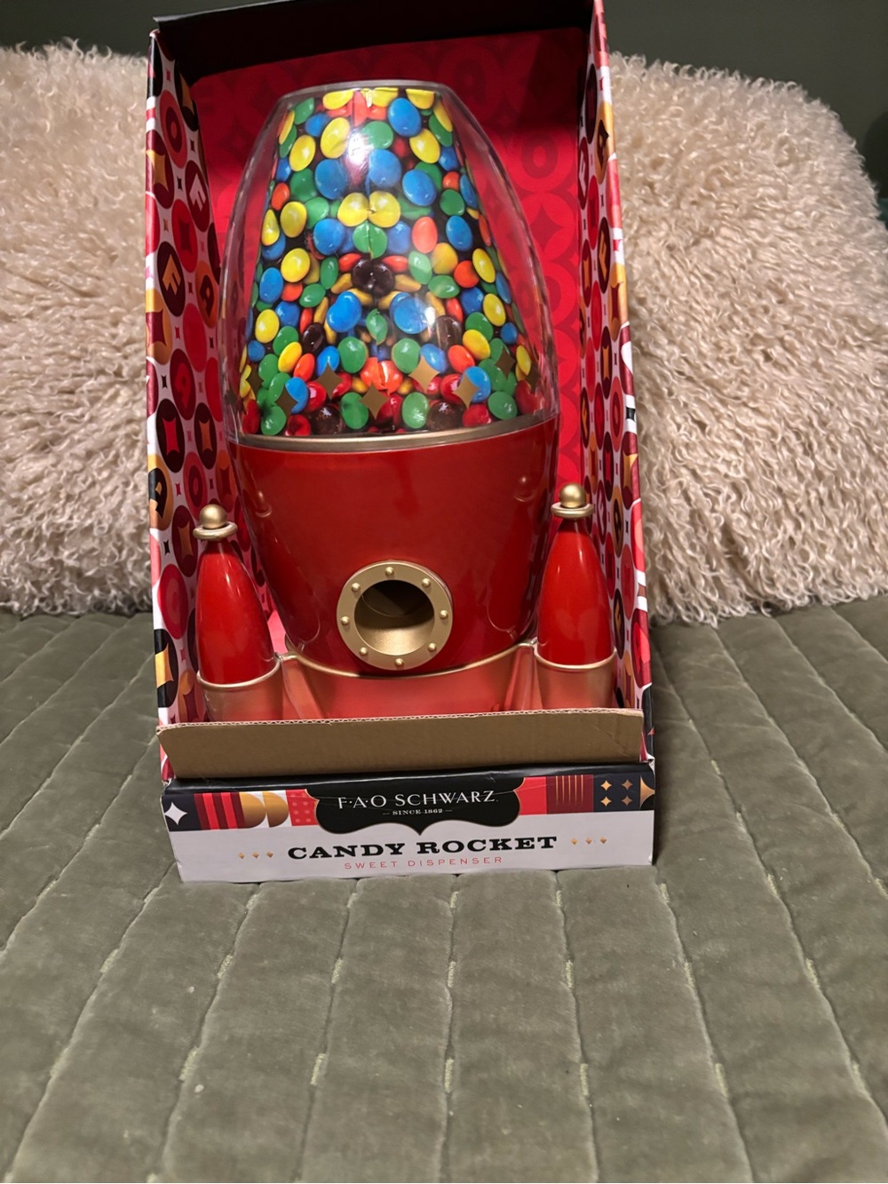 FAO Schwarz Red Candy Rocket Dispenser with Multicolor Candy: missing top dome
